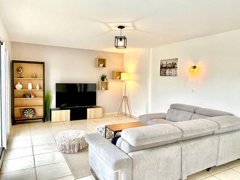 Charmante Villa Pour 10 Personnes Saint-Augustin  Dış mekan fotoğraf